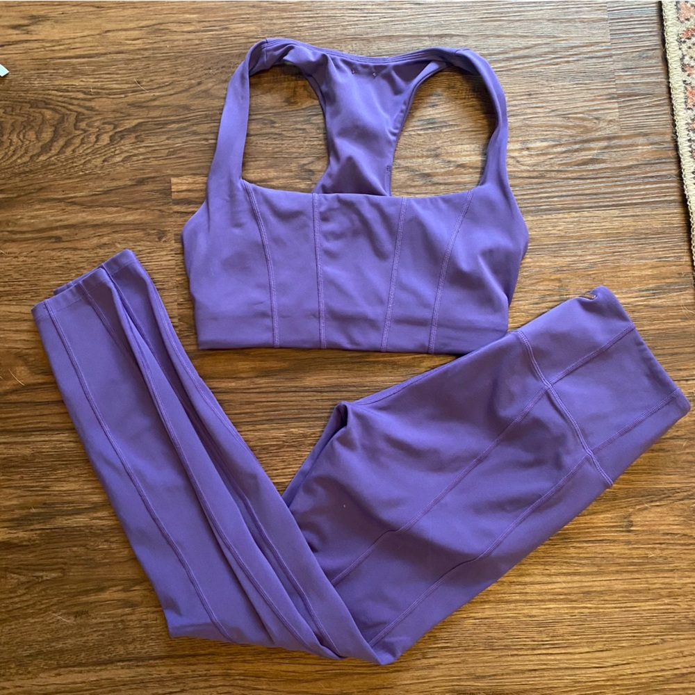 L Space 2 piece workout set sports bra and leggings (medium top, small bottoms)